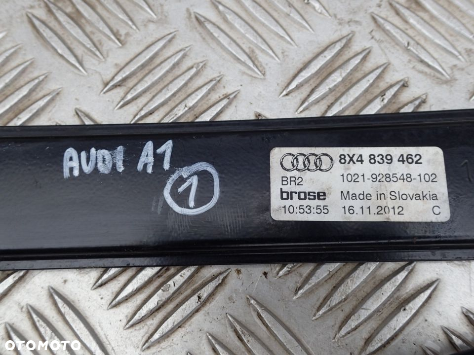 PODNOŚNIK SZYBY AUDI A1 PRZÓD ELEKTRYCZNY PRAWY TYŁ - 2