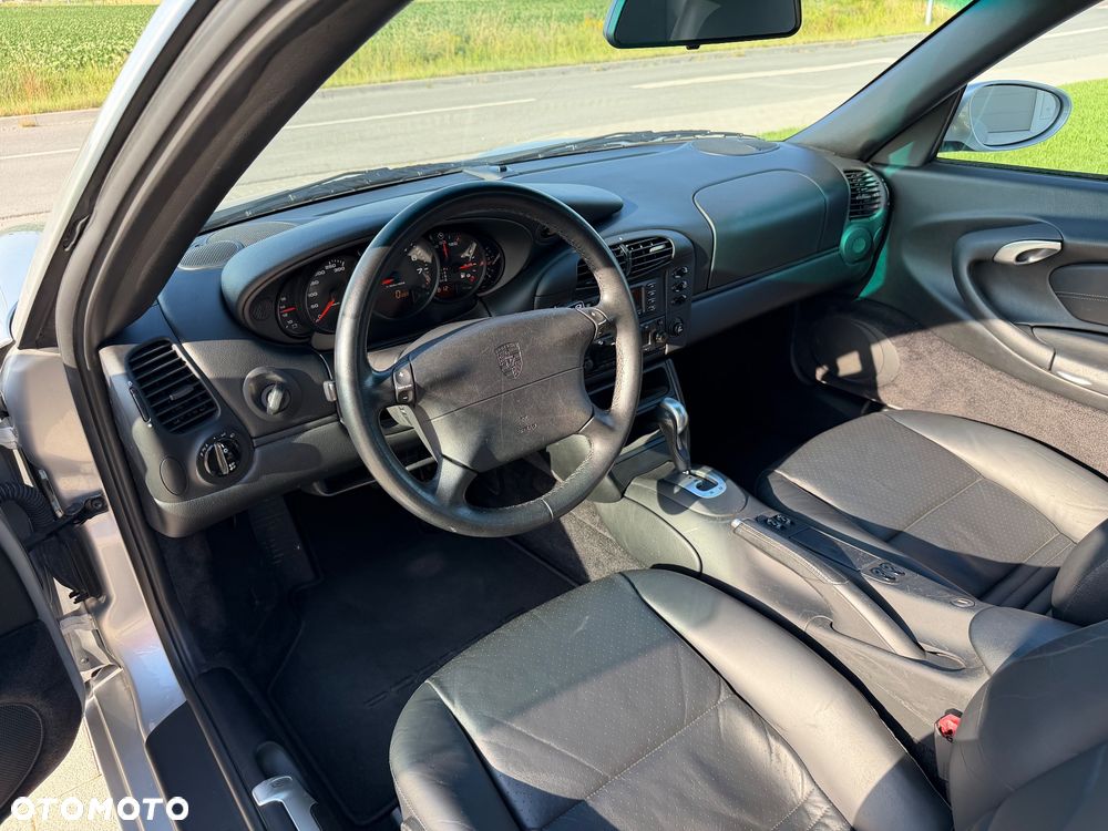 Porsche 911 - 12