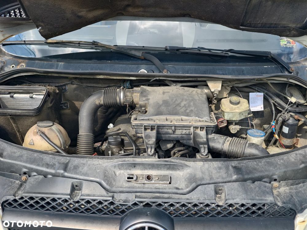 Mercedes-Benz Sprinter - 8