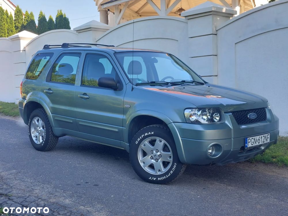 Ford Maverick 3.0 V6 Limited - 2