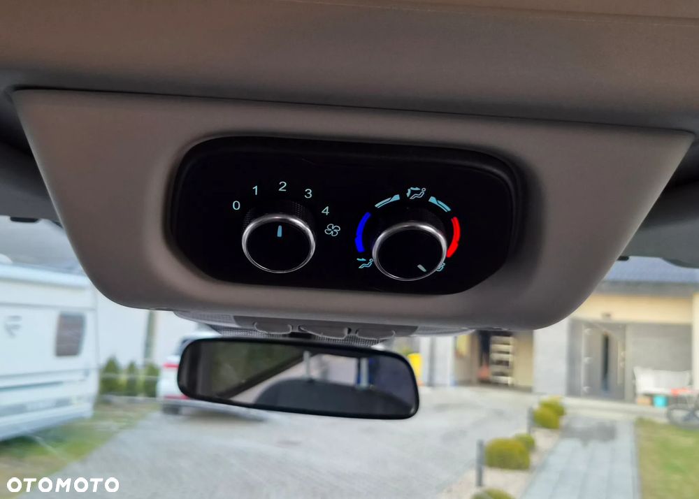 Ford Transit Kombi L3H2 Trend - 13