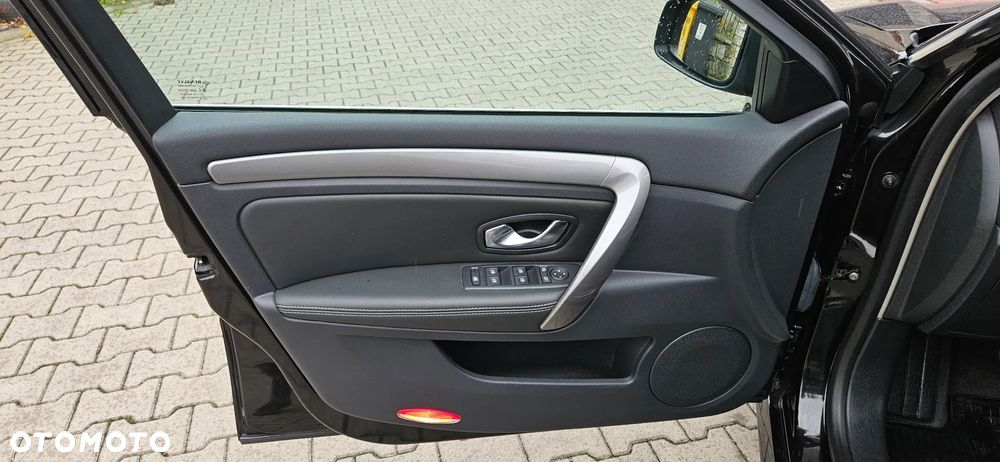 Renault Laguna 2.0 16V Dynamique - 19