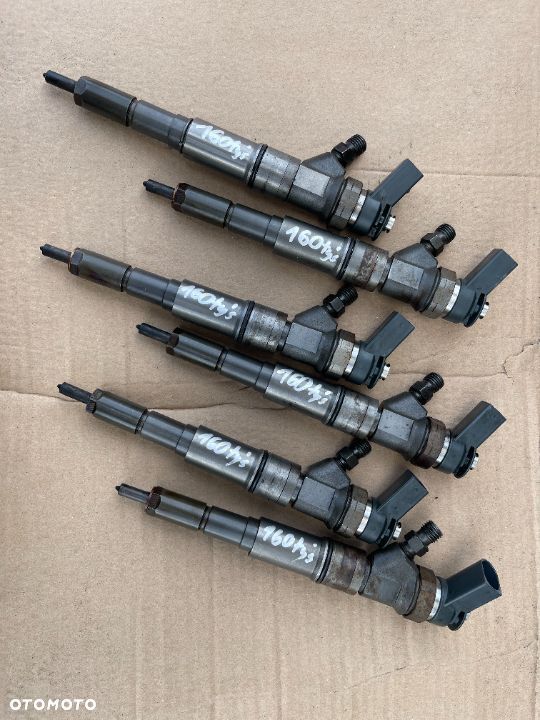 Wtryskiwacze komplet 6 sztuk Bmw e60 0445110131 - 3