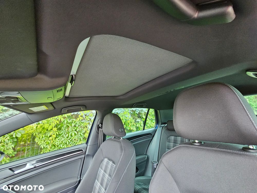 Volkswagen Golf GTD BlueMotion Technology - 21