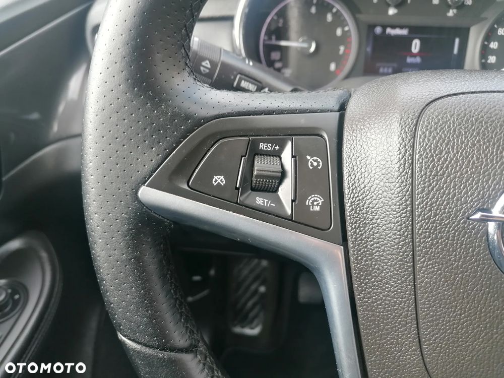 Opel Mokka X 1.6 Ultimate S&S - 18