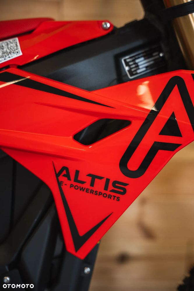 Altis Powersports Sigma - 11