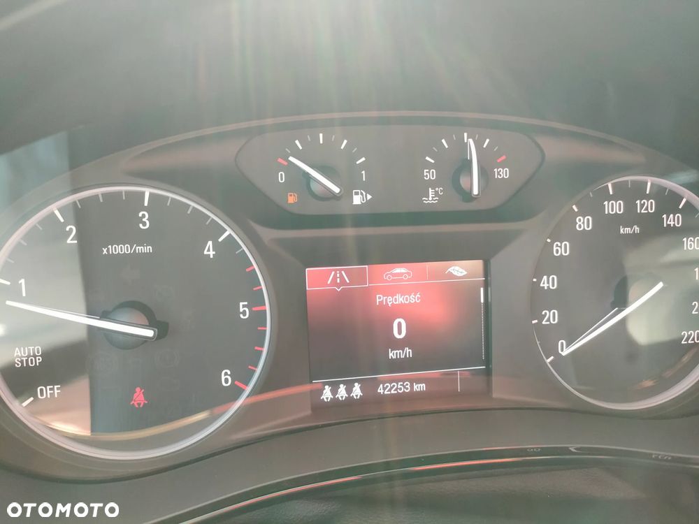 Opel Mokka X 1.6 CDTI Design Line S&S - 10