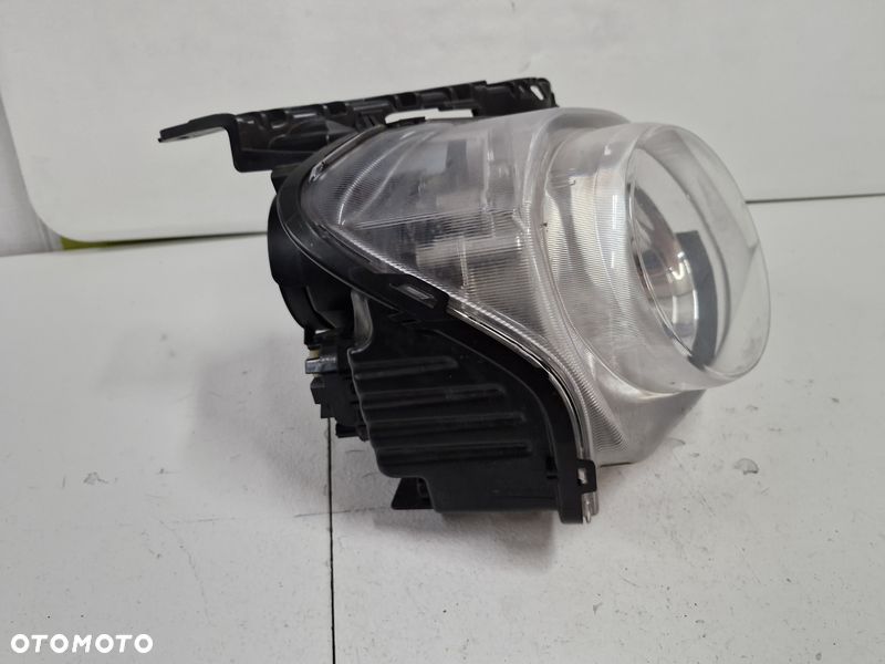 NISSAN JUKE F15 LIFT LAMPA REFLEKTOR PRAWY PRZÓD PRZEDNIA SOCZEWKA UK 26010BV80B - 4