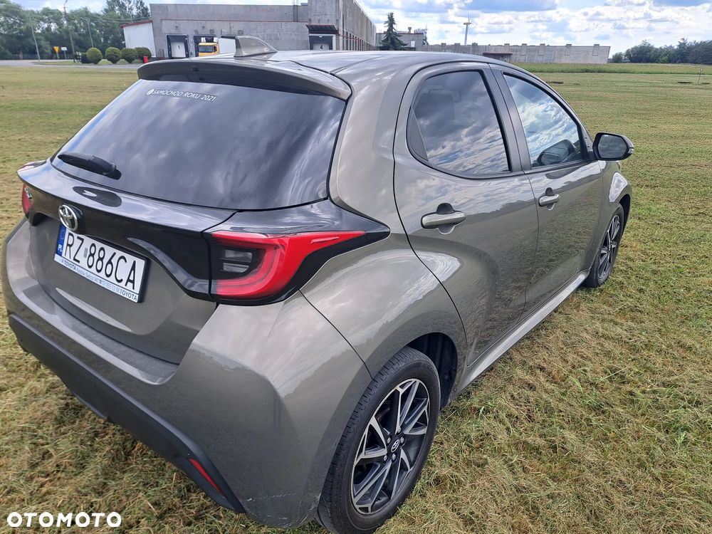 Toyota Yaris 1.5 Comfort - 6