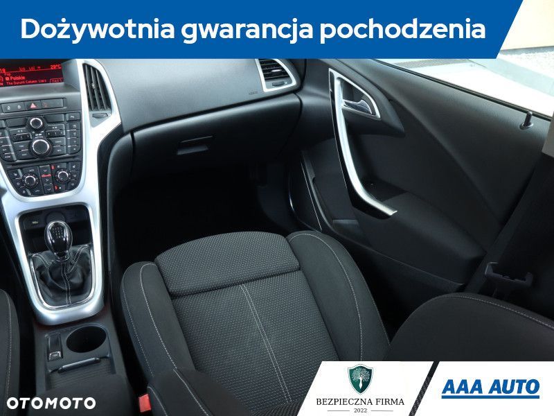 Opel Astra - 10