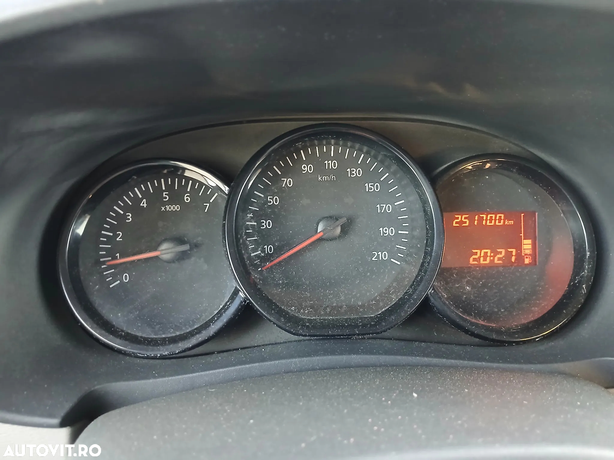 Dacia Lodgy 1.5 dCi 90 CP Ambiance - 13