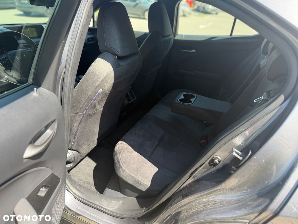 Lexus UX 250h GPF Business Edition AWD - 13