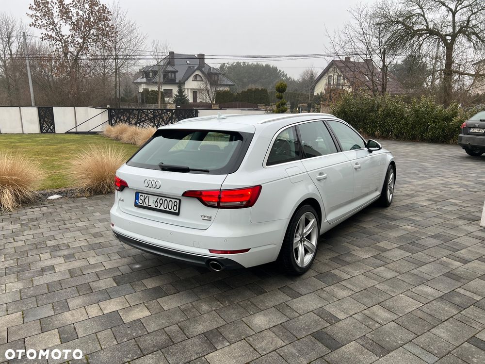 Audi A4 Avant 2.0 TFSI ultra S tronic - 12