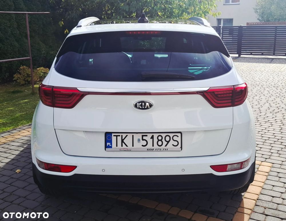 Kia Sportage 1.7 CRDI 2WD ISG Dream-Team Edition - 6