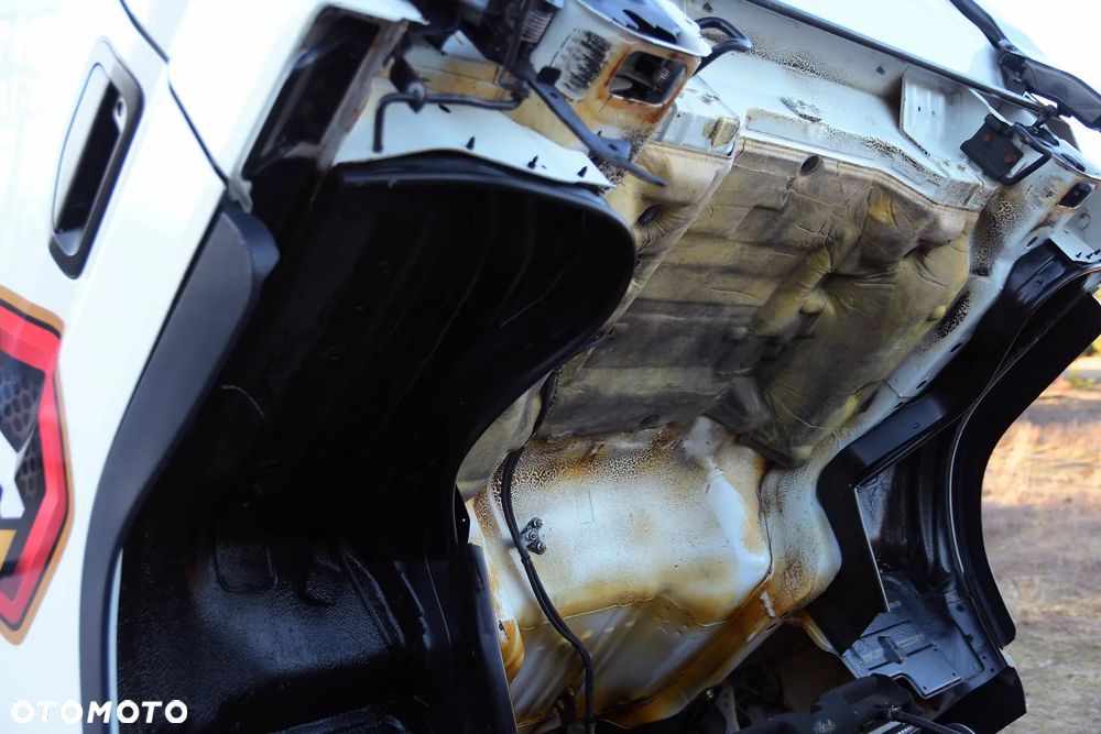 Mitsubishi FUSO=3C15=WYWROTKA=4.15M=8EP - 17