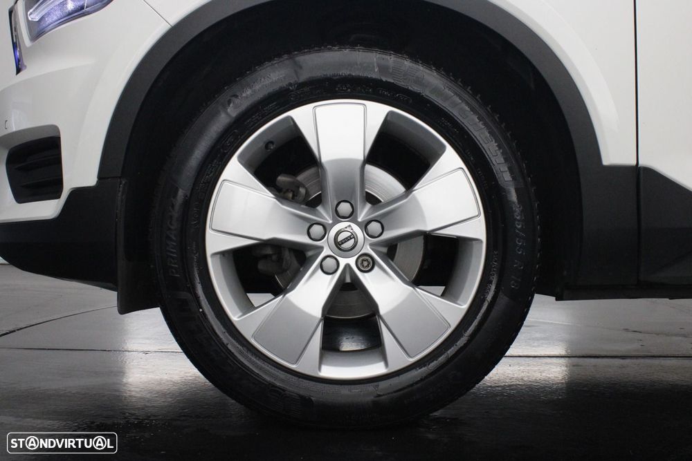 Volvo XC 40 2.0 D3 Geartronic - 34