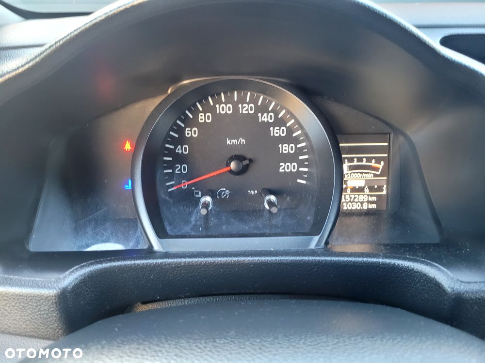Nissan NV200 Combi 7os - 24