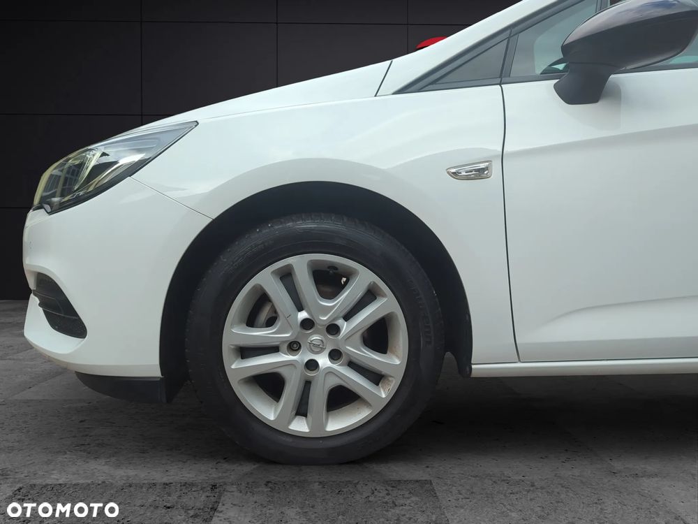 Opel Astra Sports Tourer 1.2 Turbo Edition - 21