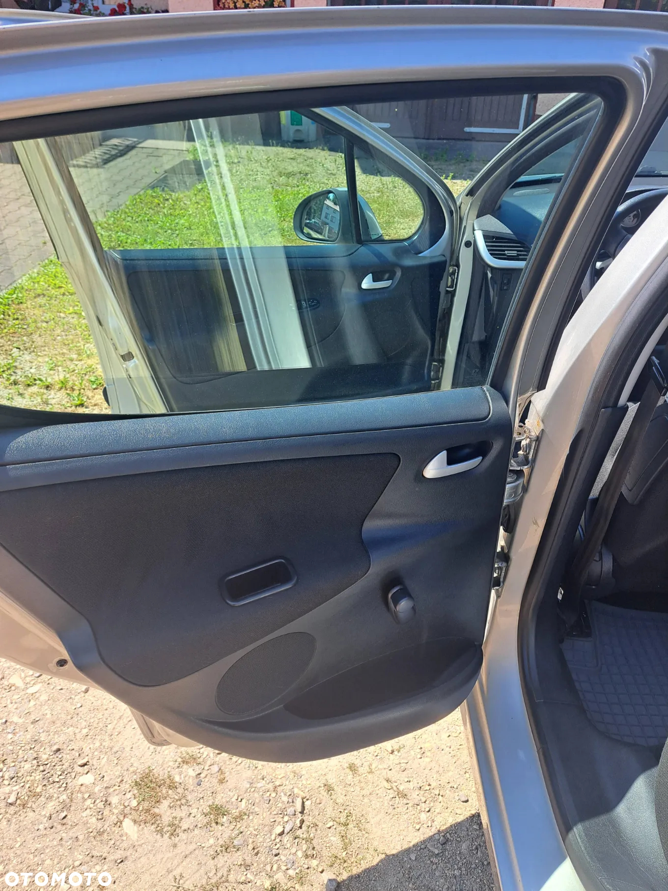 Peugeot 207 1.4 16V Trendy - 14