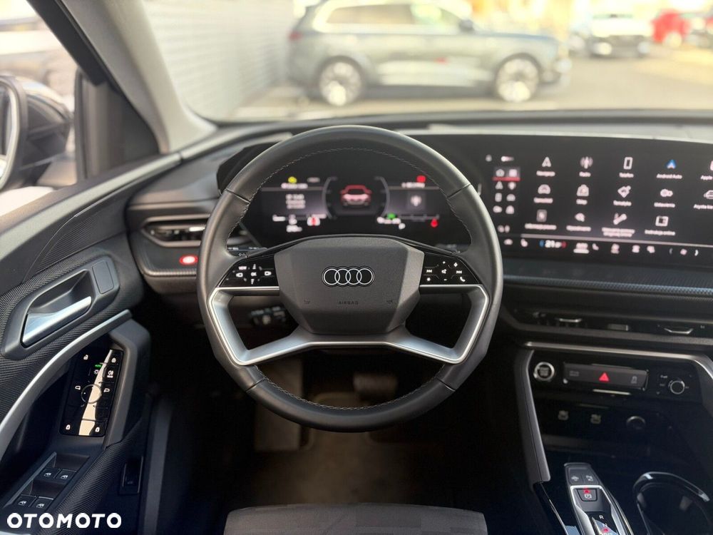 Audi Q5 Sportback - 24