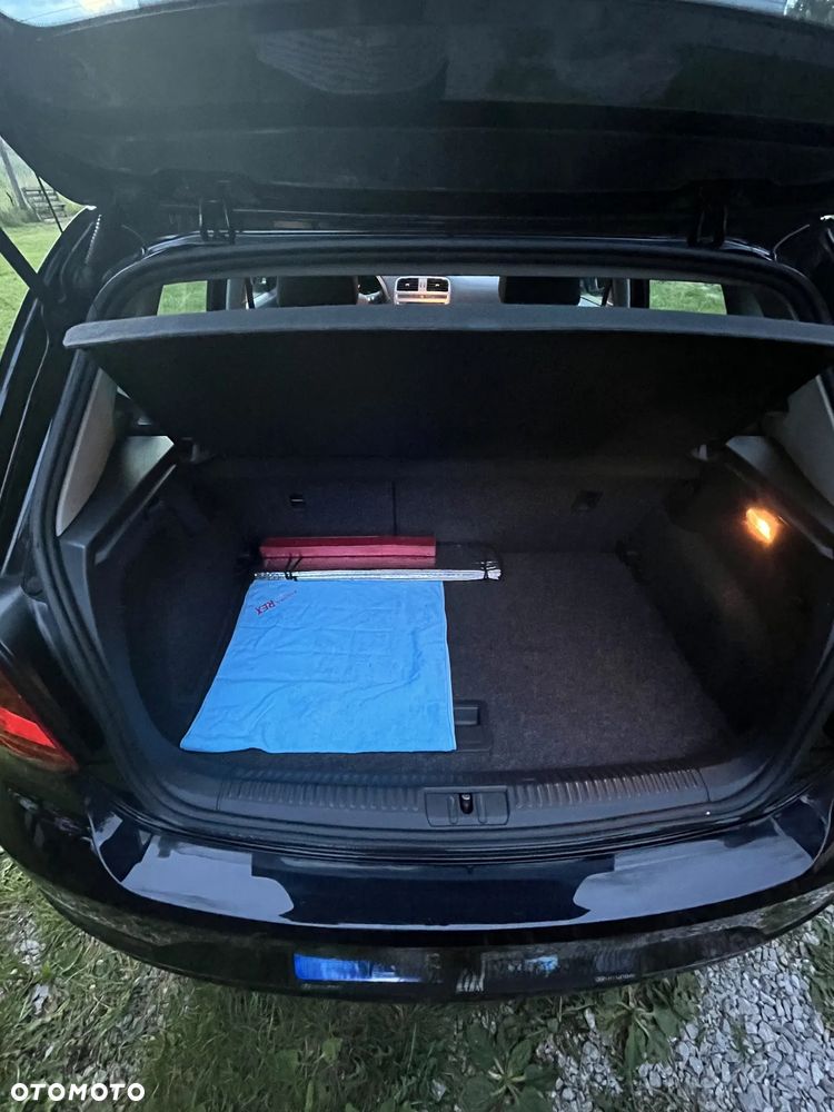 Volkswagen Polo - 14