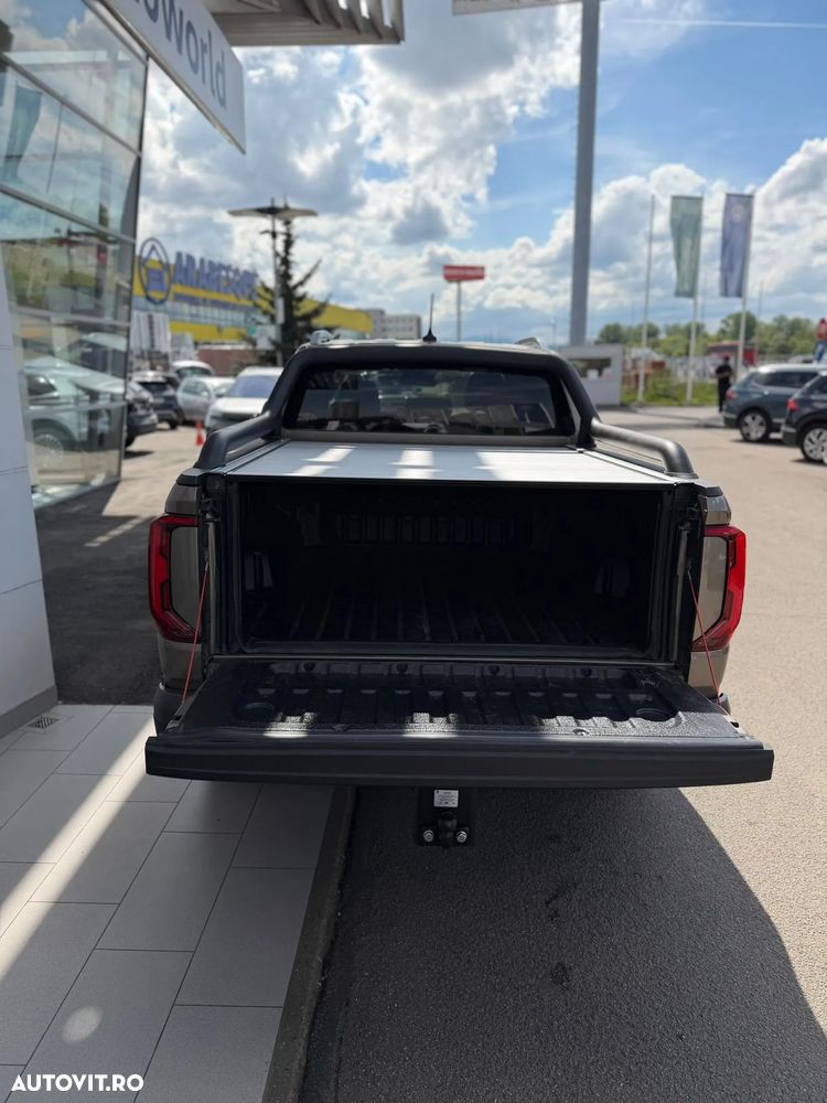 Volkswagen Amarok - 38