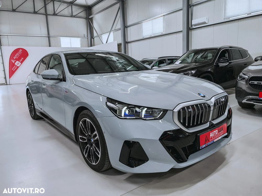 BMW Seria 5 520i AT MHEV - 3