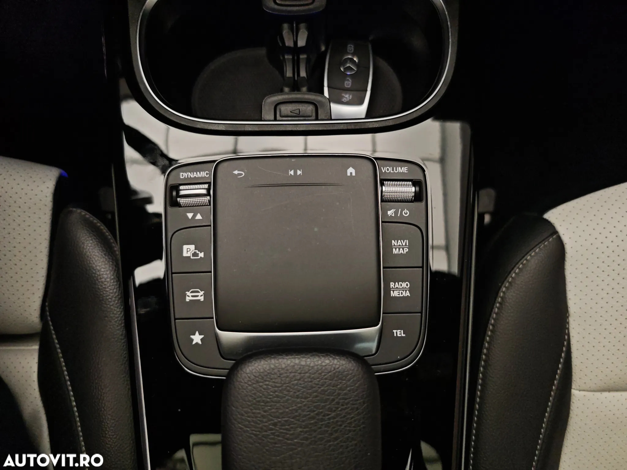 Mercedes-Benz CLA 220 d 4MATIC Coupe Aut. - 24