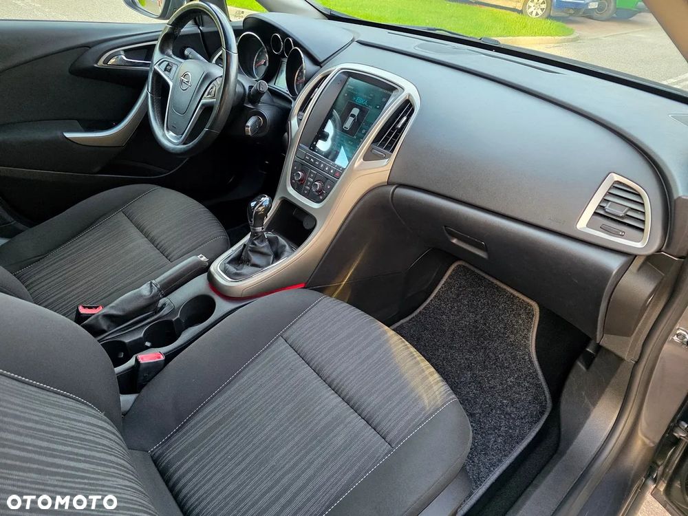 Opel Astra 1.4 Essentia - 9