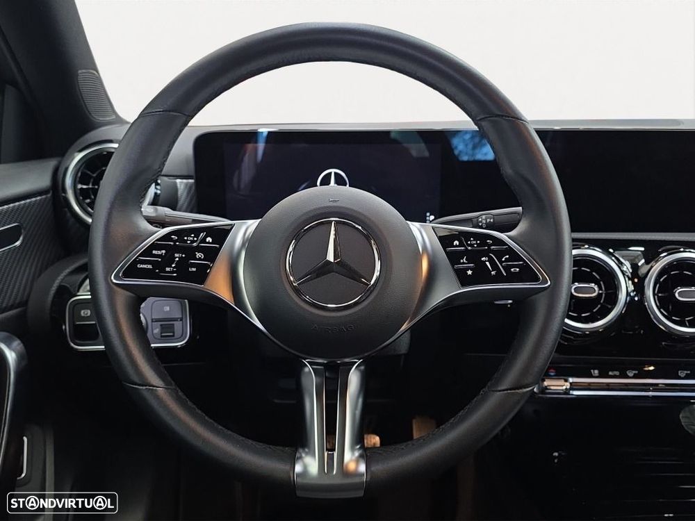 Mercedes-Benz A 180 Limousine d - 8