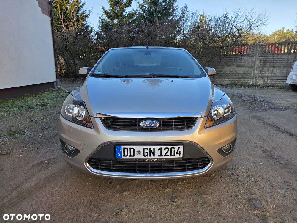 Ford Focus 2.0 16V Titanium - 28