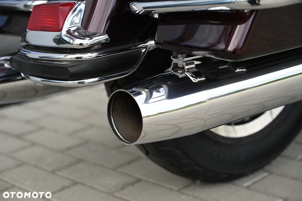 Harley-Davidson FLHTCU Ultra - 19