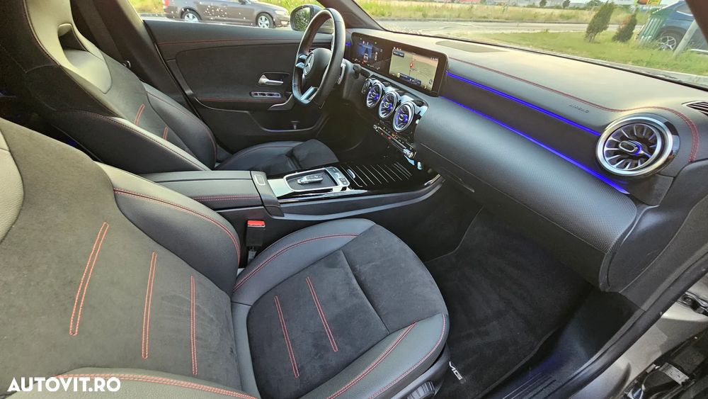 Mercedes-Benz CLA 180 MHEV Coupe - 25