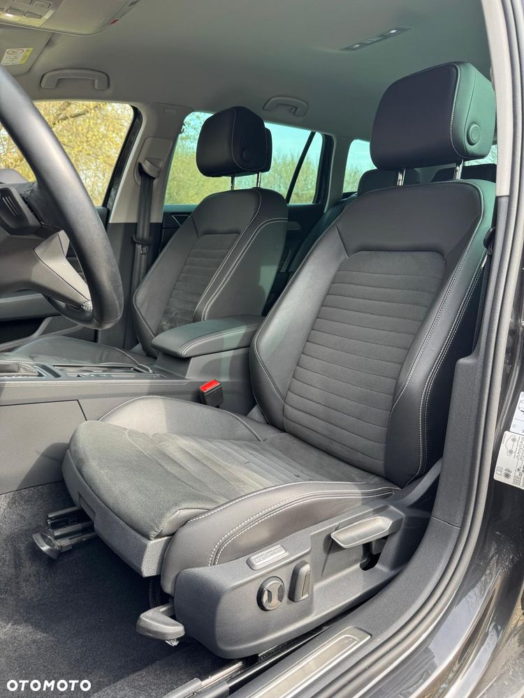 Volkswagen Passat 2.0 TDI EVO Elegance DSG - 7