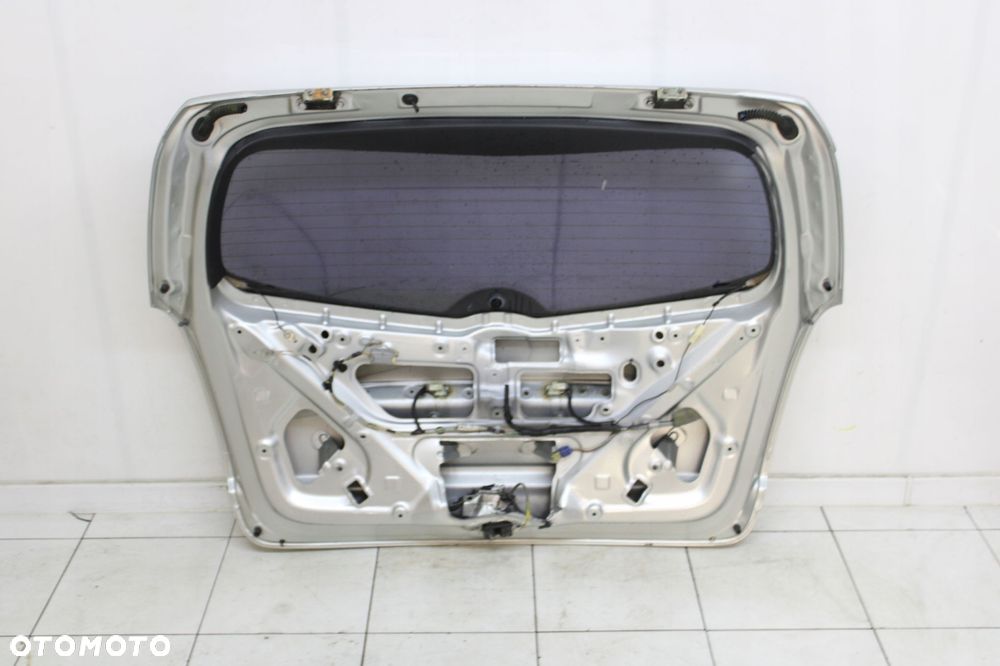 TOYOTA COROLLA VERSO II 04R- KLAPA BAGAŻNIKA TYŁ TYLNA + LOTKA 1C0 - 2