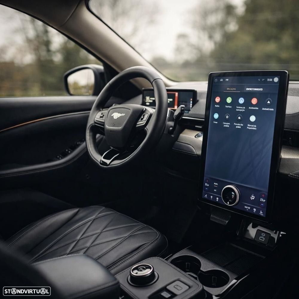 Ford Mustang Mach-E Standard - 31