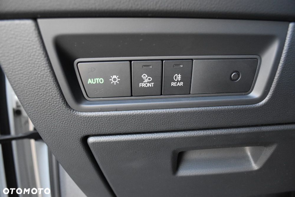 Volkswagen Touareg - 31