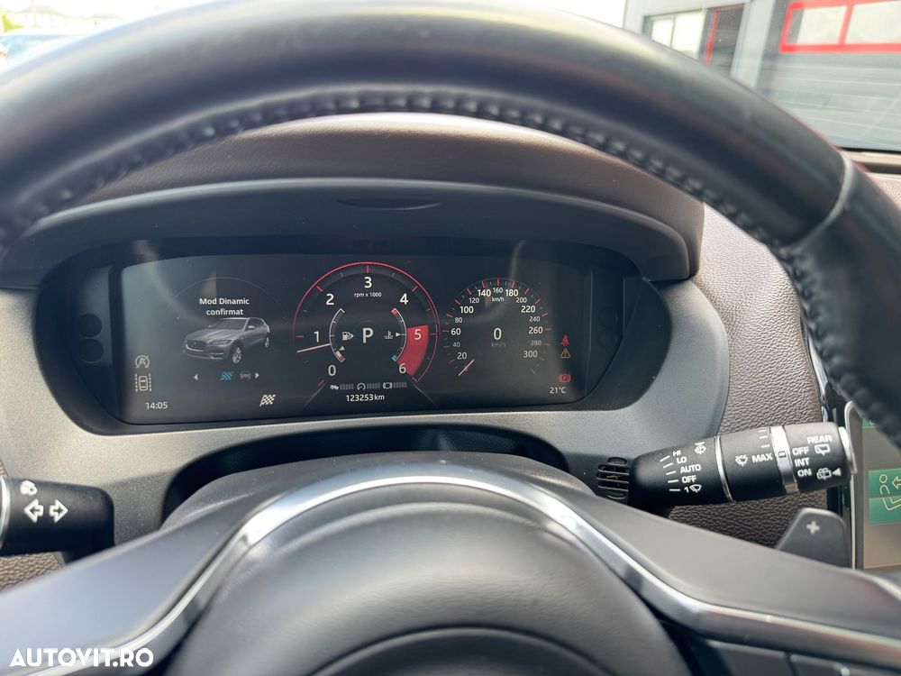 Jaguar F-Pace 20d AWD Aut. Prestige - 24