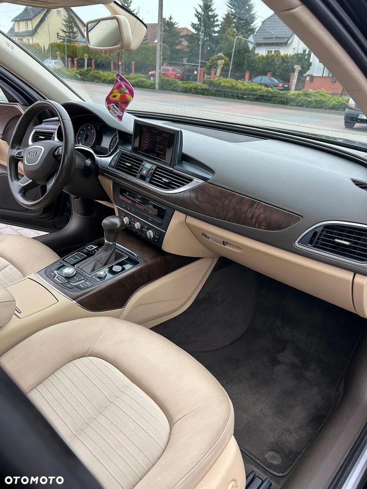 Audi A6 Avant - 10