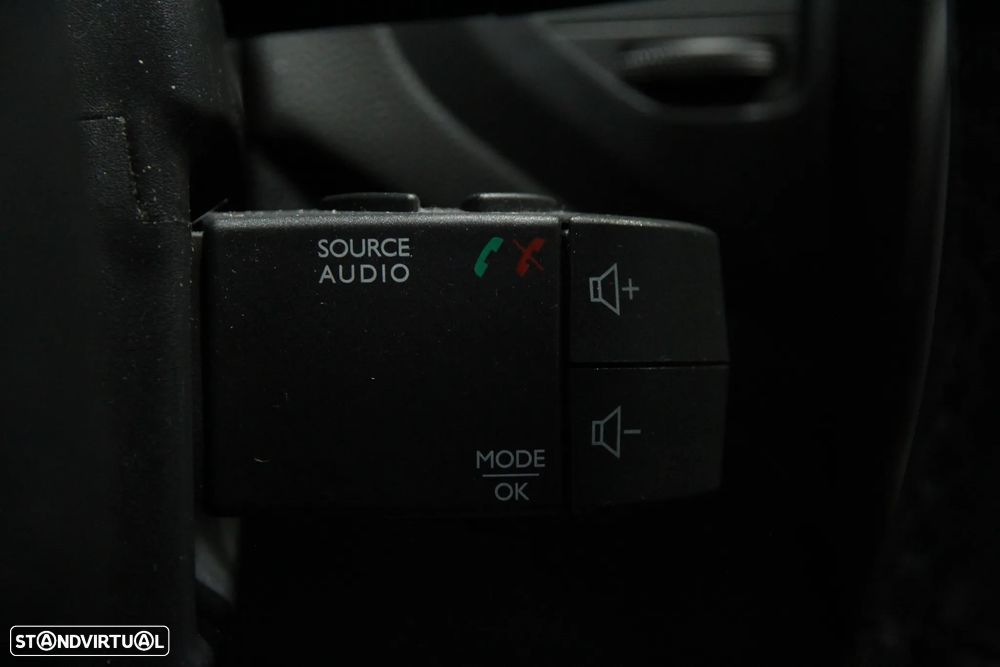 Renault Captur ENERGY TCe 120 EDC Intens - 20