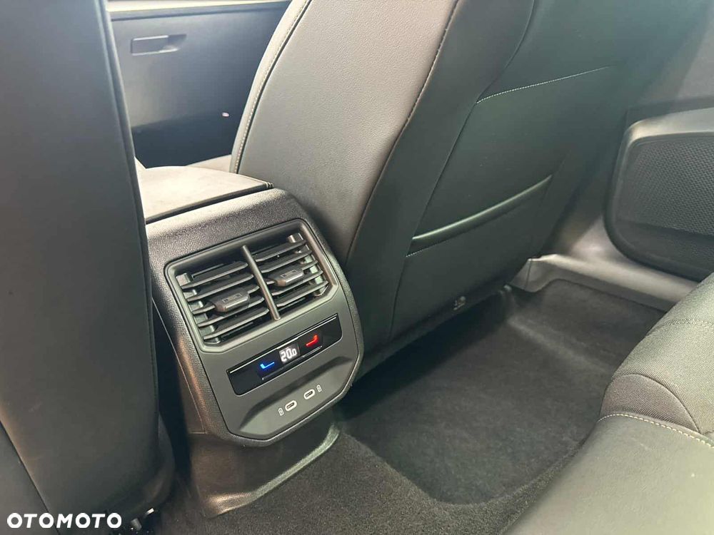 Cupra Formentor 1.5 TSI DSG - 25