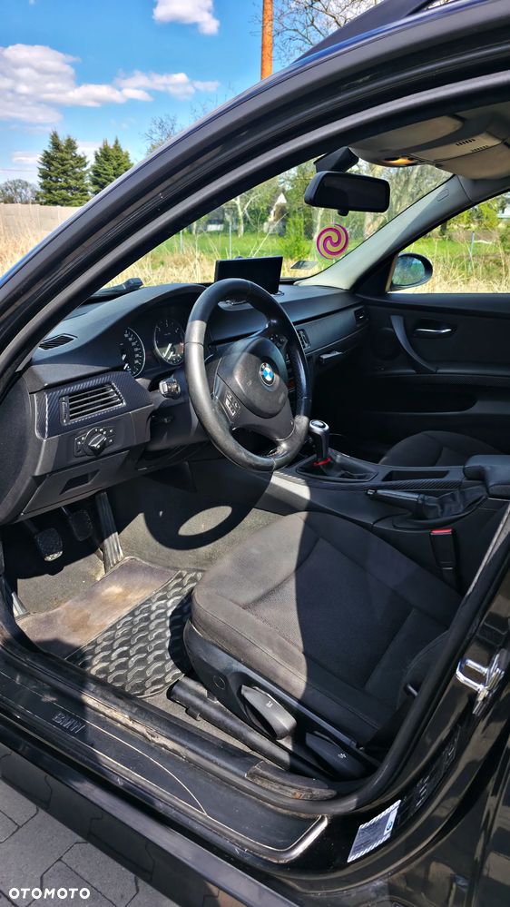 BMW Seria 3 320d DPF - 10