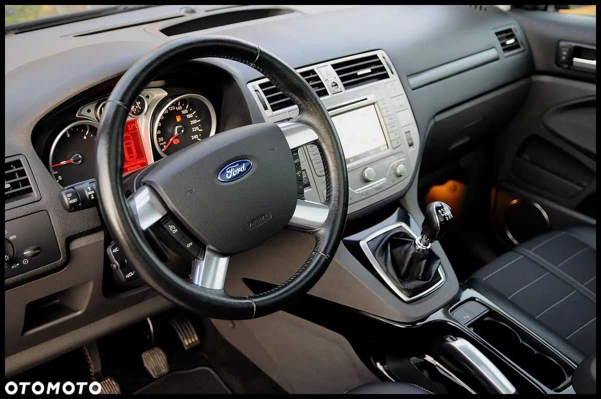 Ford Kuga 2.0 TDCi Titanium - 5