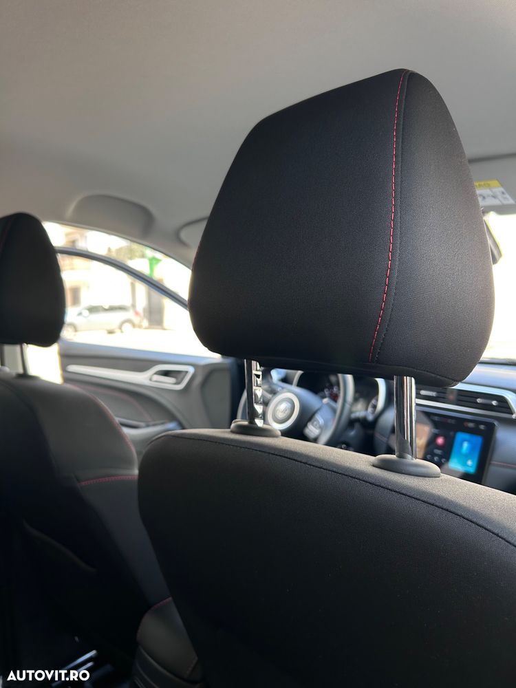 MG ZS 1.5 GSL 5MT Excite - 13
