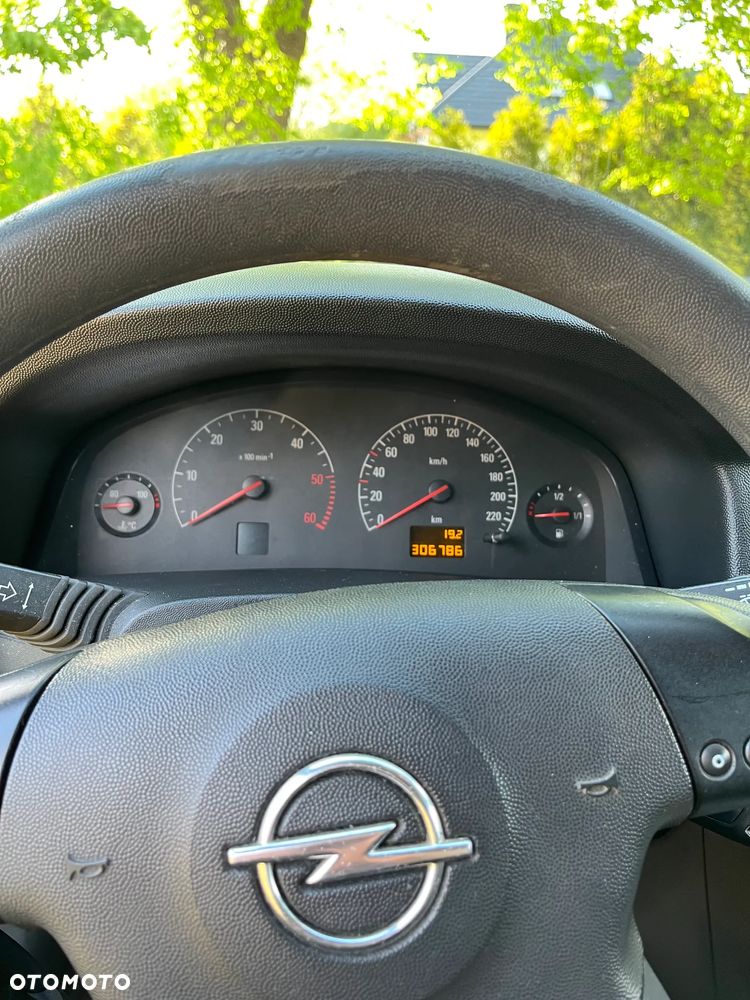 Opel Vectra 2.0 DTI Comfort - 10
