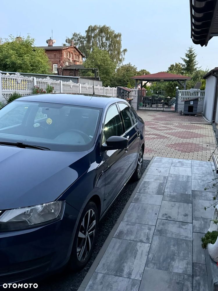 Skoda RAPID 1.2 Active Max - 7