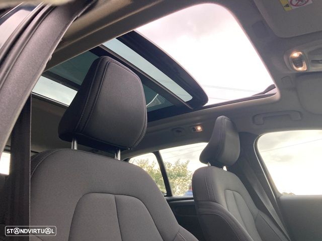 Volvo XC 40 T5 Recharge DKG Essential - 37