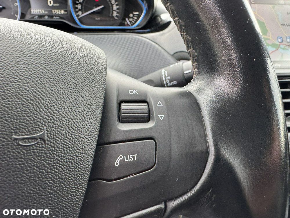 Peugeot 2008 PureTech 110 Stop&Start EAT6 Allure - 25