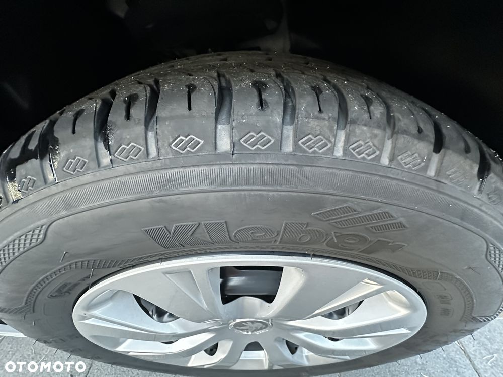 Peugeot 208 VAN VAT-1 ciężarowy - 24