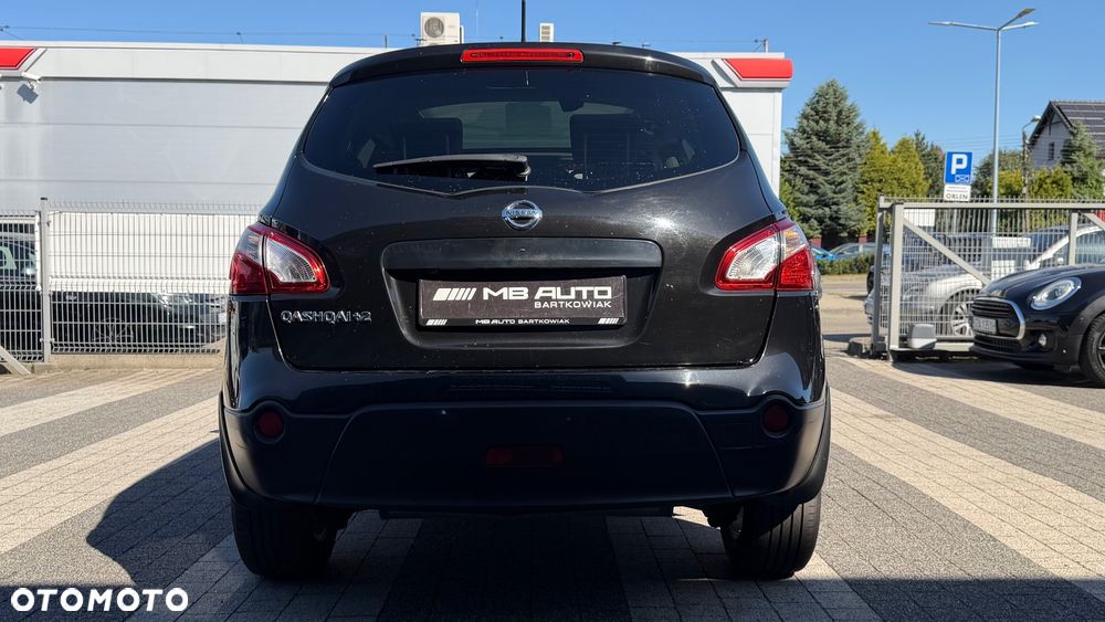 Nissan Qashqai+2 2.0 4x4 CVT acenta - 2